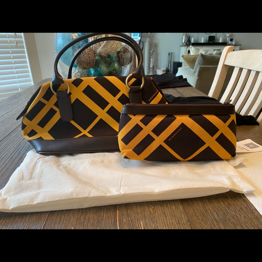 Burberry satchel with matching cosmetic bag!